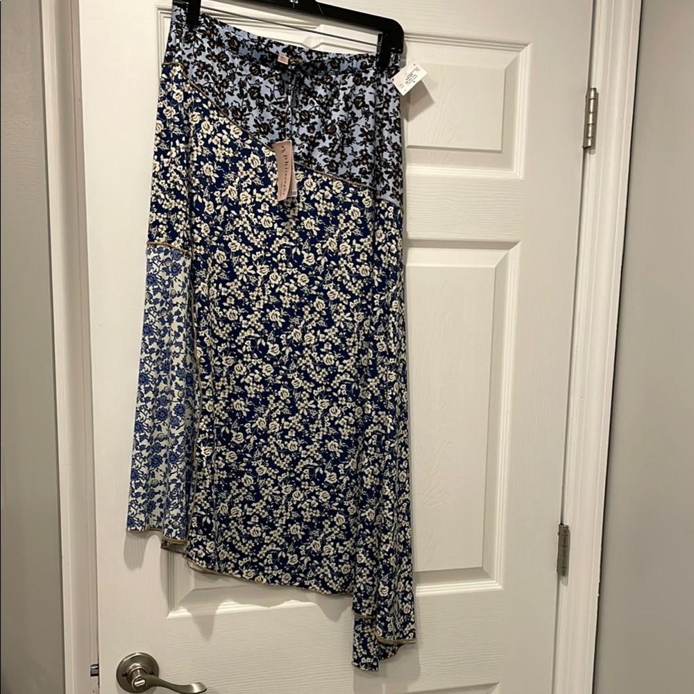 Philosophy Blue and Cream Floral Midi Skirt